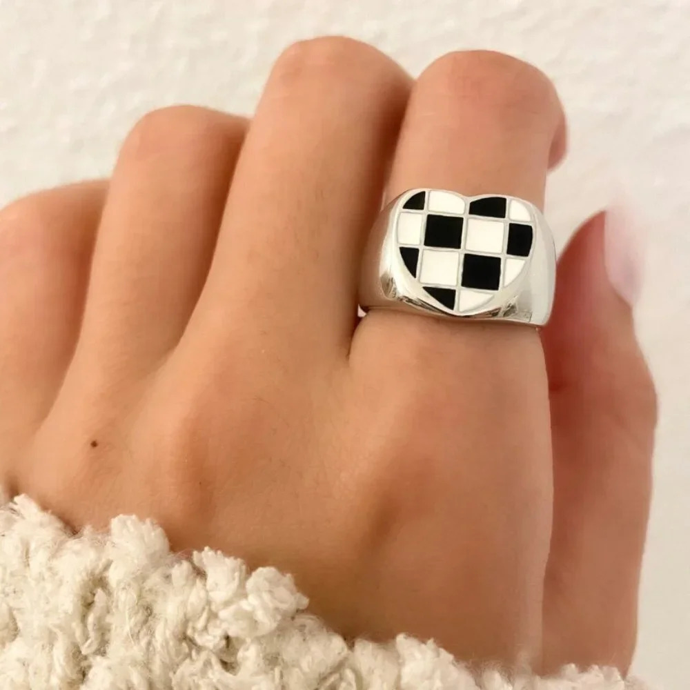 925 Sterling Silver Black & White Checkered Ring Heart Ring